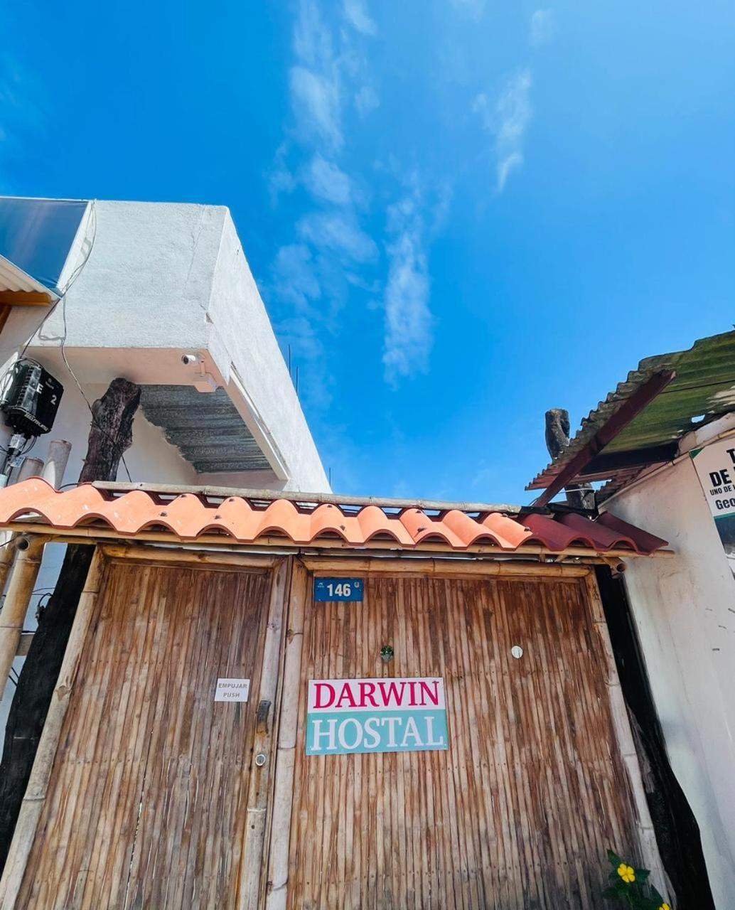 Hospedaje Darwin B&B Puerto Ayora  Buitenkant foto